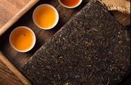 探索安化黑茶：手筑茯砖的独特魅力