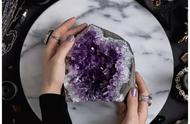紫色水晶：高贵与神秘的双重魅力