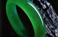 探秘二十种瑰丽绿色宝石的传奇故事